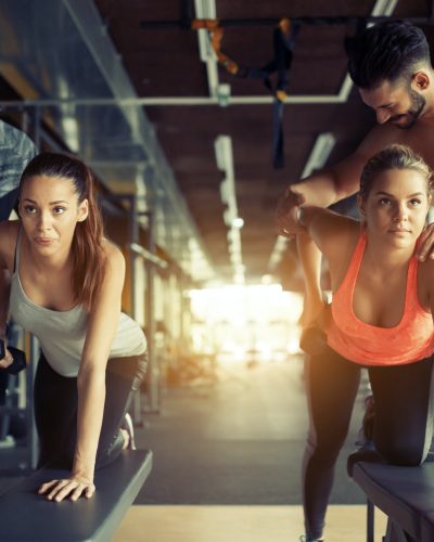 team-workout-in-gym.jpg